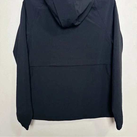 New Balance Womens Small Quarter Zip Light Weight Pullover Black Color - Picture 11 of 12